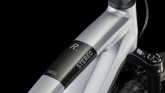 Cube Stereo Hybrid 120 Race 625 polarsilver´n´black